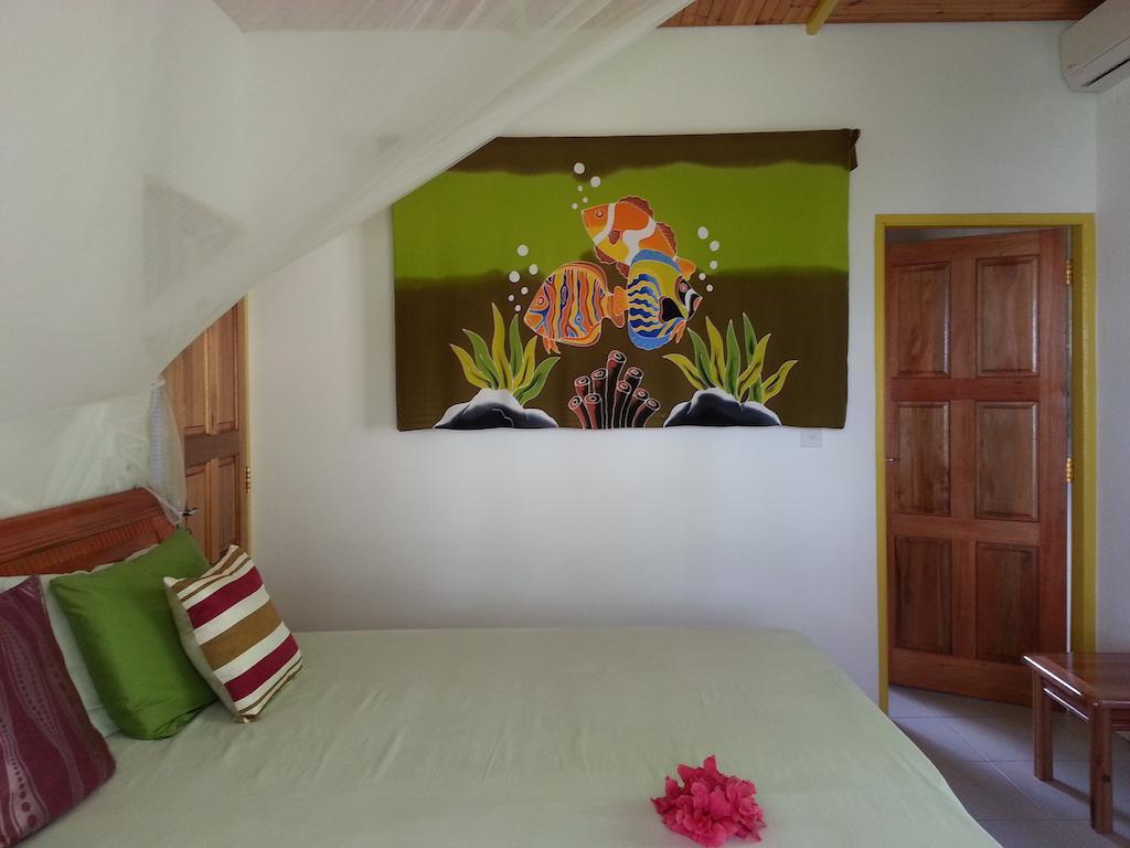 Zanboza Guesthouse La Digue Bilik gambar