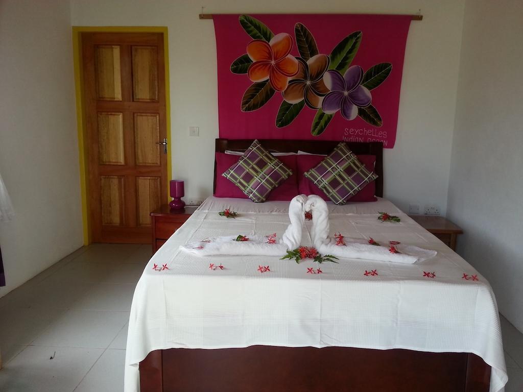 Zanboza Guesthouse La Digue Bilik gambar