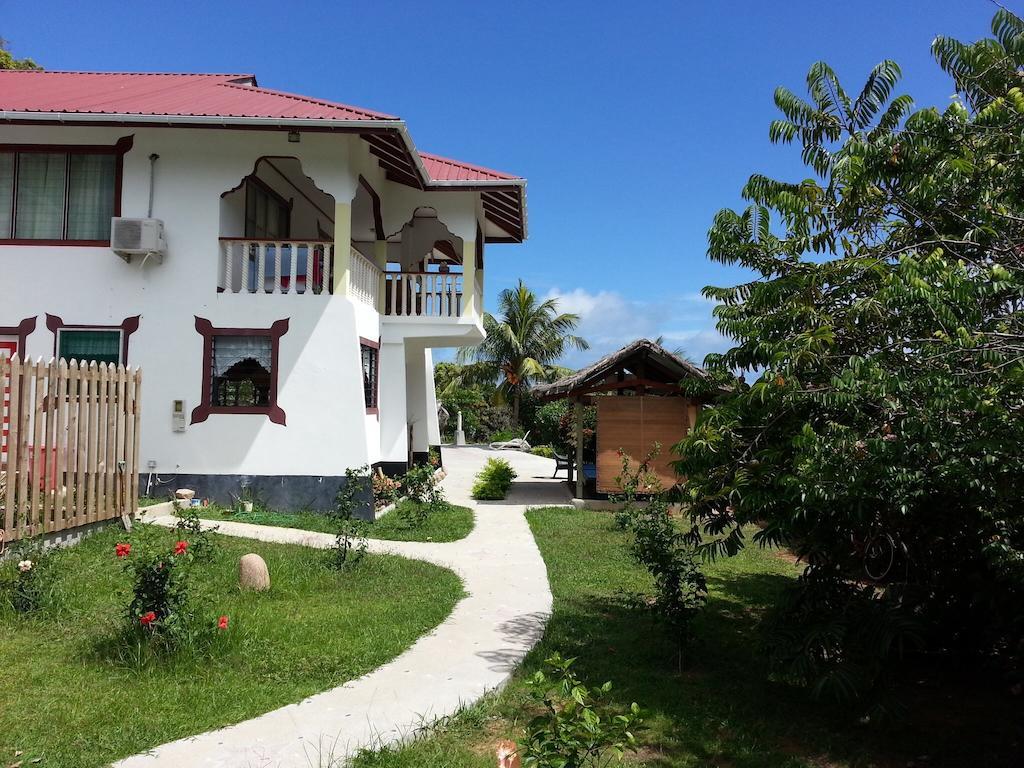 Zanboza Guesthouse La Digue Luaran gambar